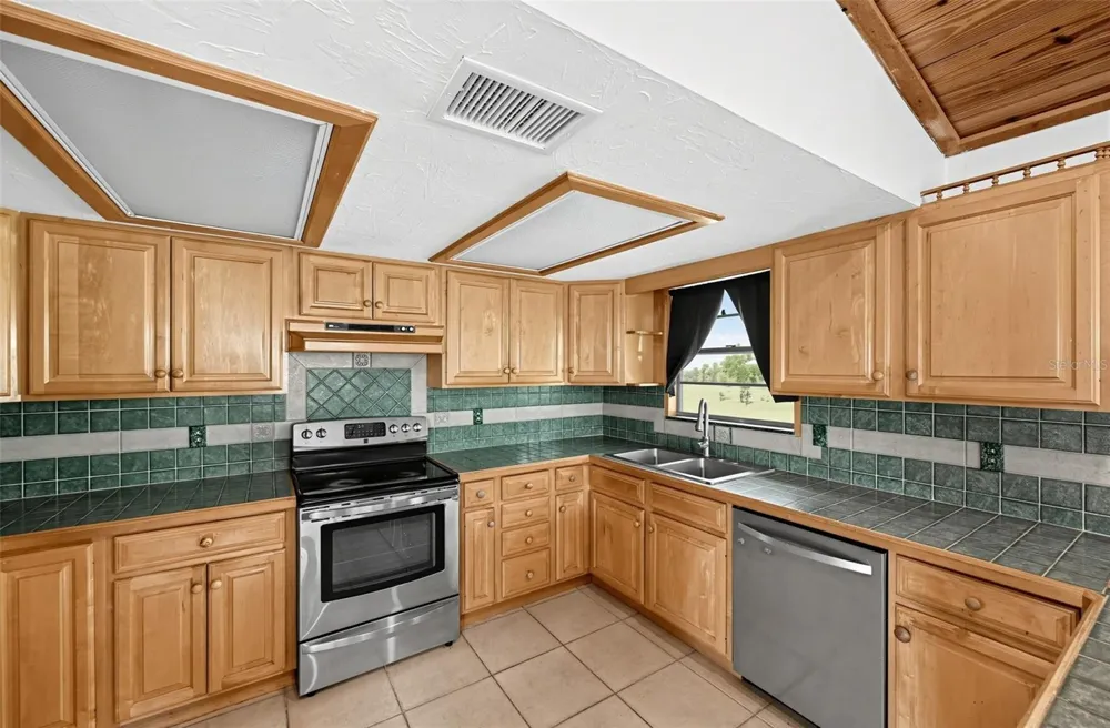 6150 WESTPORT LANE Naples, FL 34116