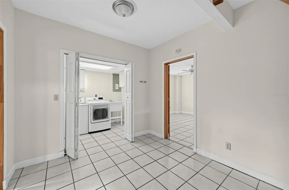 6150 WESTPORT LANE Naples, FL 34116