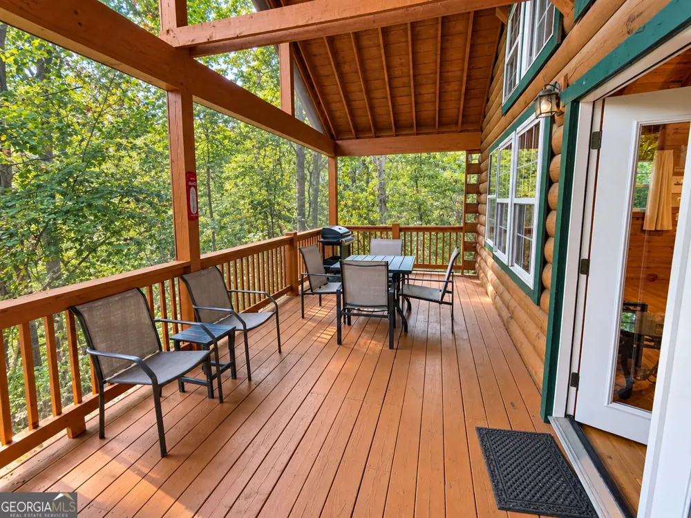 324 Heavenly RDG Sautee Nacoochee, GA 30571