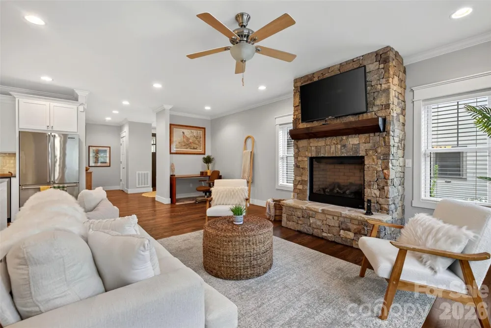 44 Stills Creek Loop Fairview, NC 28730