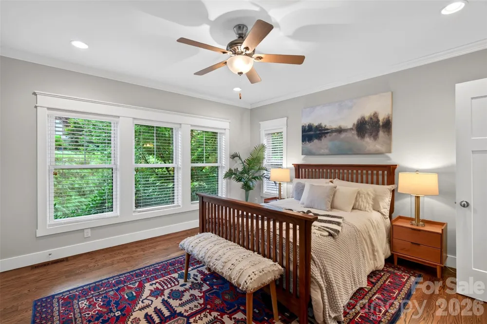 44 Stills Creek Loop Fairview, NC 28730