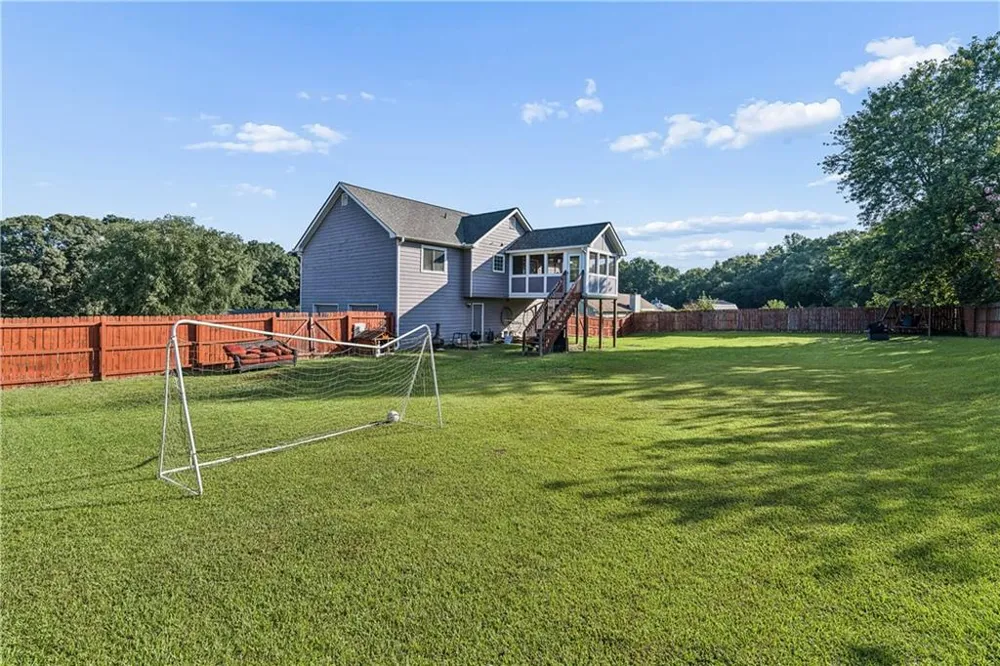 652 Thorn Brook Ridge Bethlehem, GA 30620