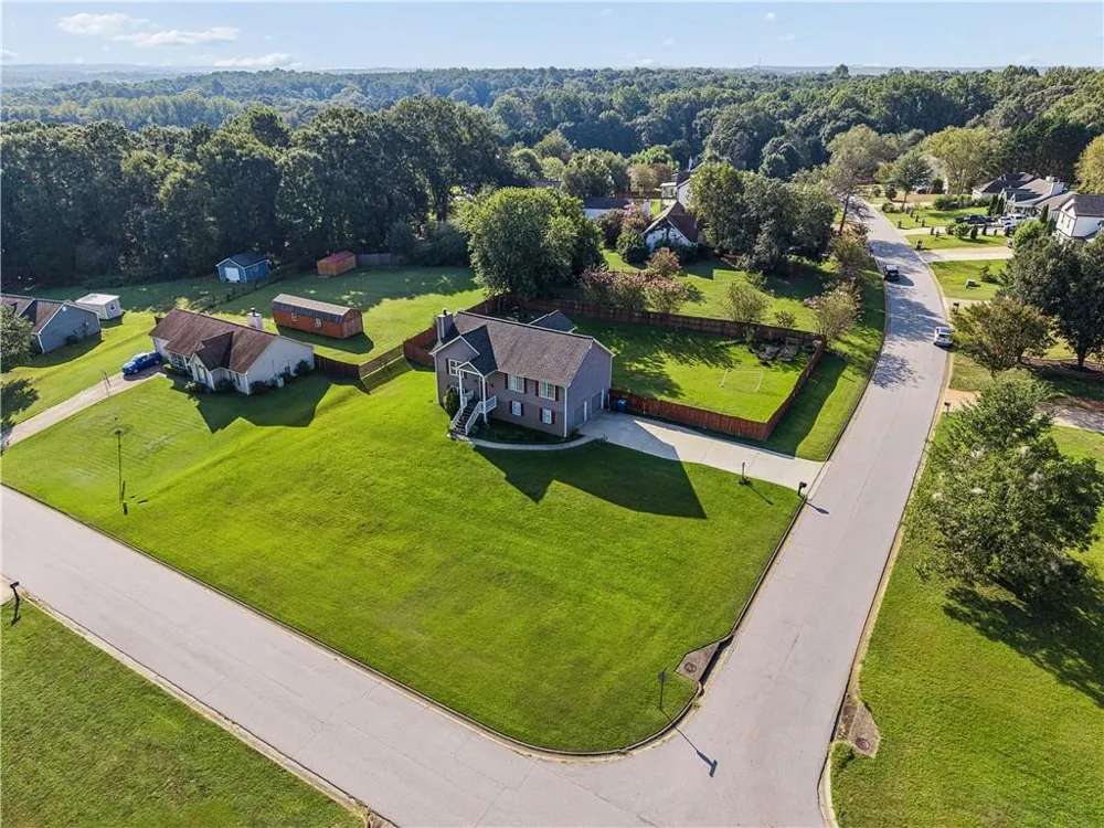 652 Thorn Brook Ridge Bethlehem, GA 30620