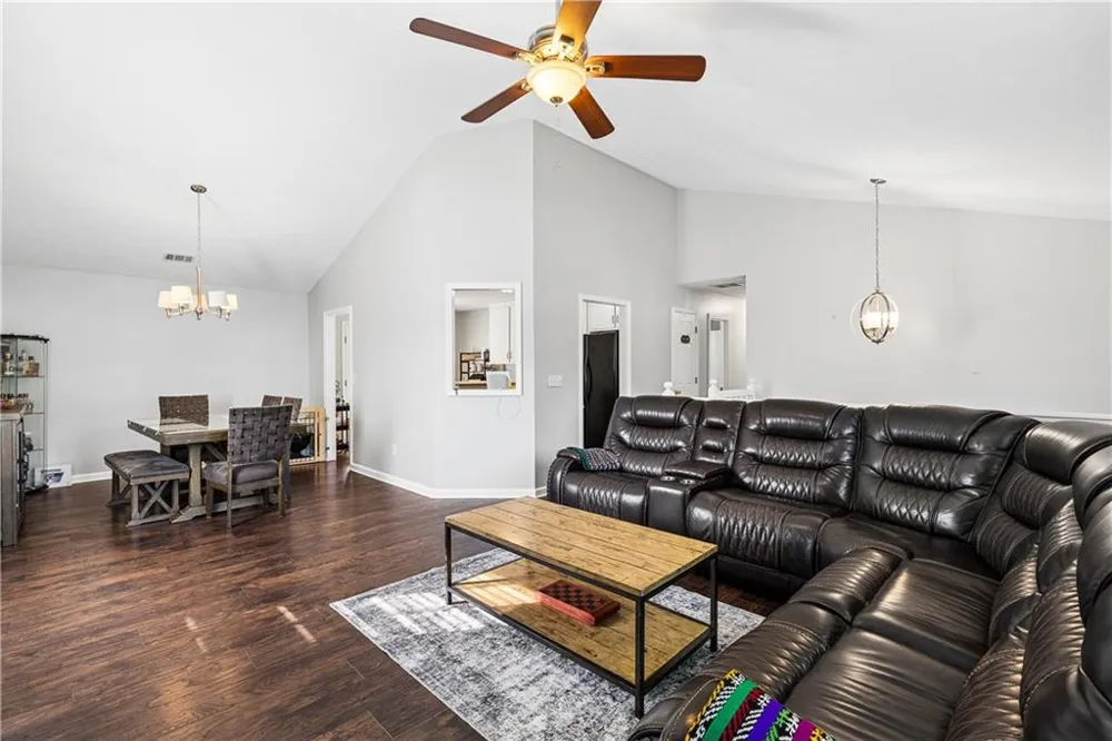 652 Thorn Brook Ridge Bethlehem, GA 30620