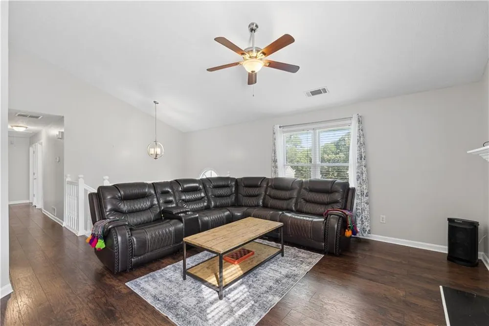 652 Thorn Brook Ridge Bethlehem, GA 30620