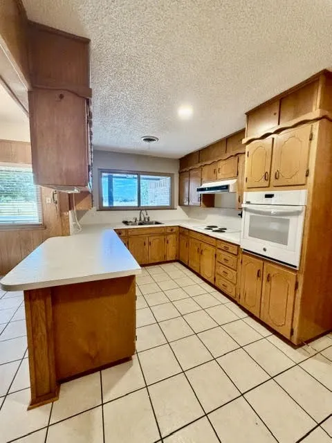 938 COUNTY RD 3341 Paradise, TX 76073