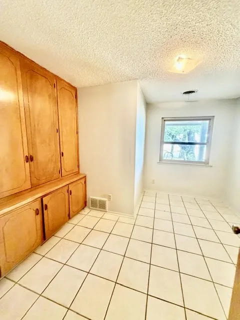 938 COUNTY RD 3341 Paradise, TX 76073