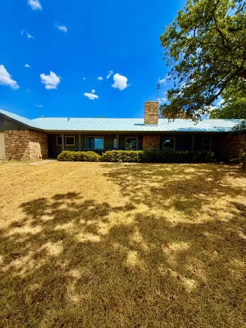 938 COUNTY RD 3341 Paradise, TX 76073