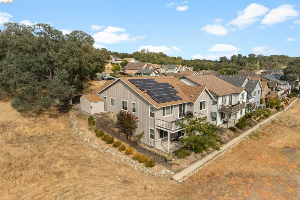 569 Spyglass Cir Angels Camp, CA 95222