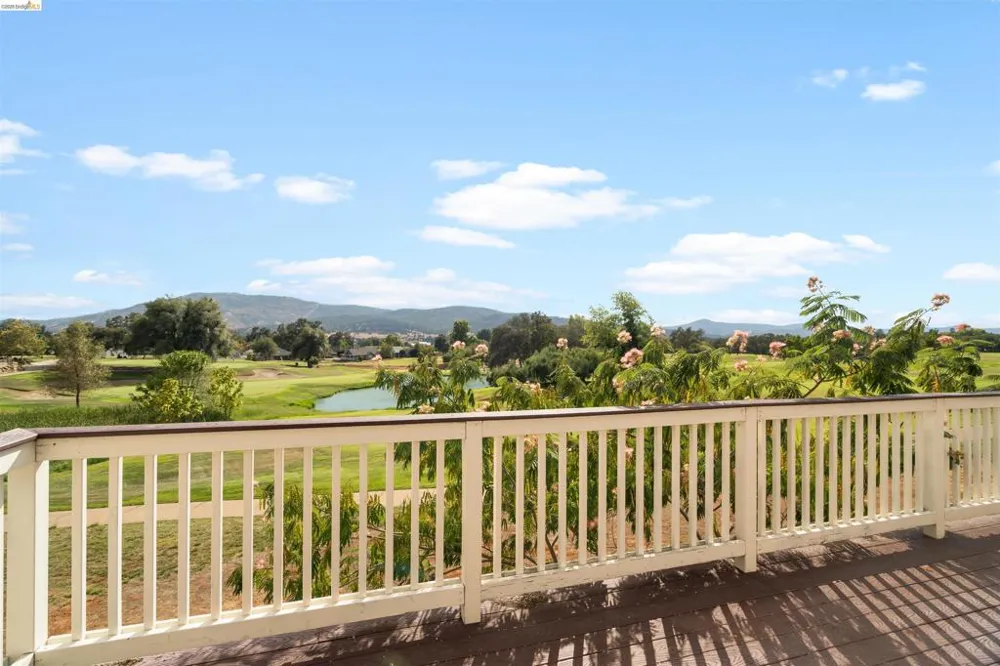 569 Spyglass Cir Angels Camp, CA 95222