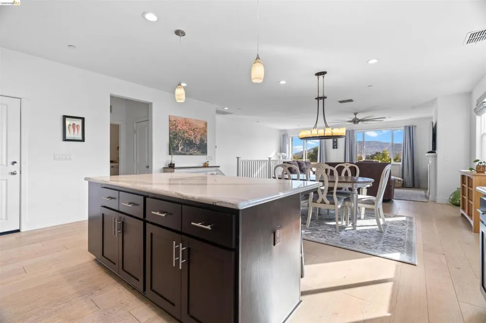 569 Spyglass Cir Angels Camp, CA 95222