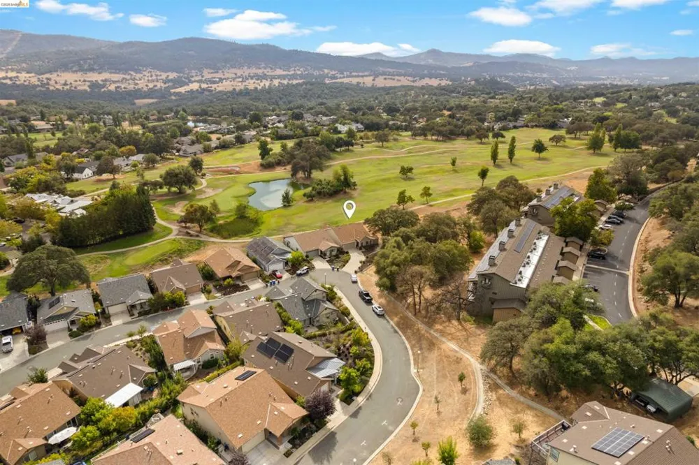 569 Spyglass Cir Angels Camp, CA 95222