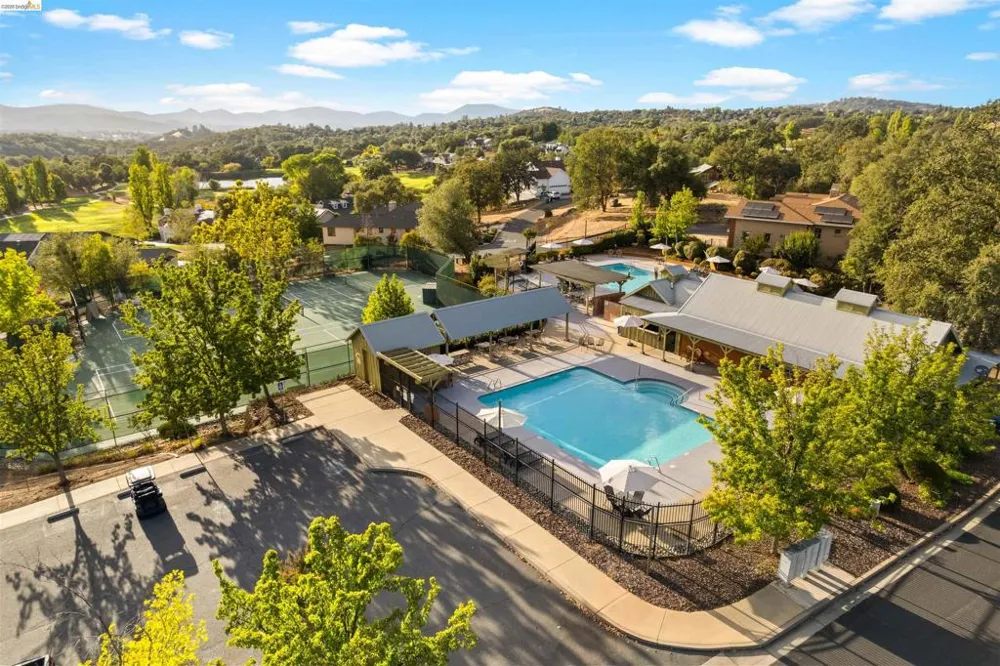 569 Spyglass Cir Angels Camp, CA 95222