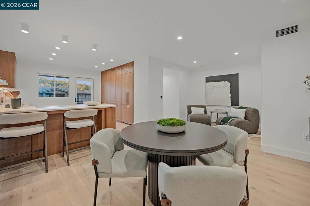 3742 Mt. Diablo Blvd #2B #WOODHAVEN 2B Lafayette, CA 94549