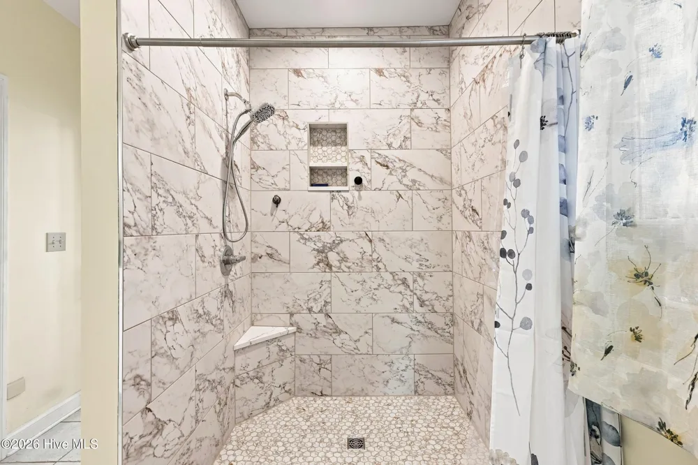 108 Driftwood Drive Shiloh, NC 27974