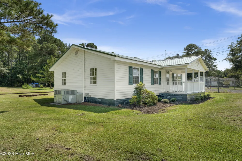 3537 S Nc 11 Highway Wallace, NC 28466