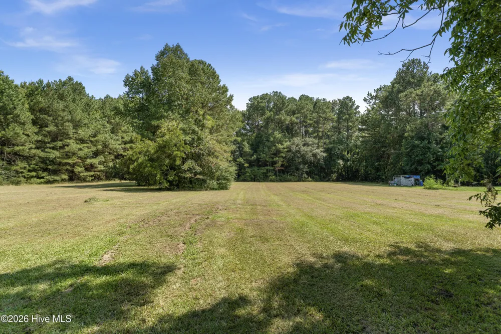 3537 S Nc 11 Highway Wallace, NC 28466