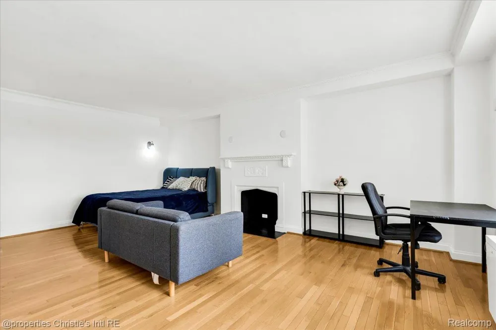 15 E Kirby Street #815 Detroit City, MI 48202
