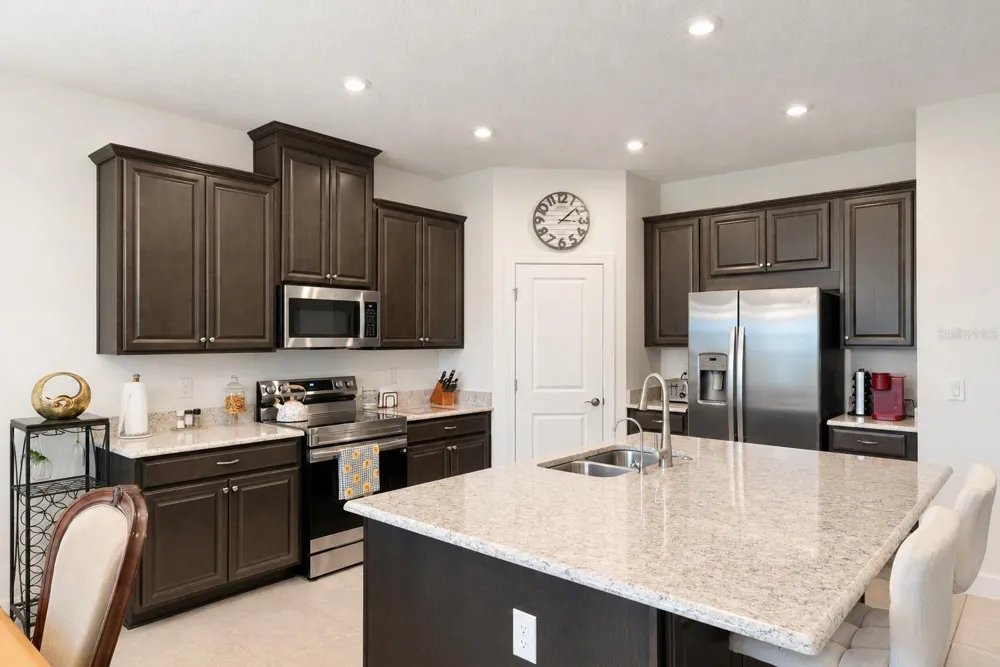 508 LAGO MATISSE STREET Kissimmee, FL 34759