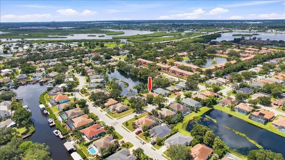 4002 2ND DR NE Bradenton, FL 34208