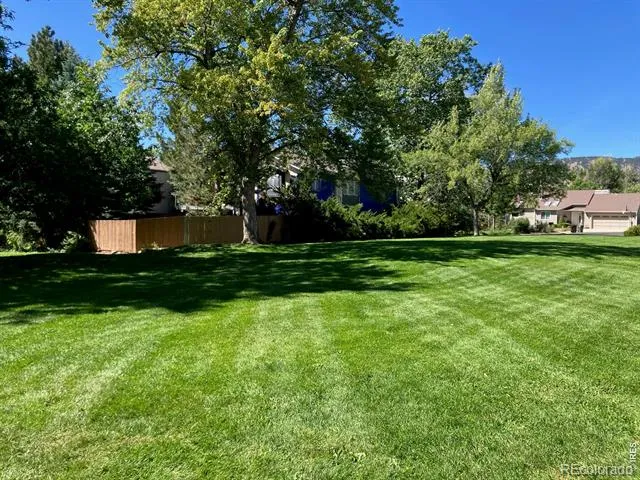 2710 Winding Trail Drive Boulder, CO 80304