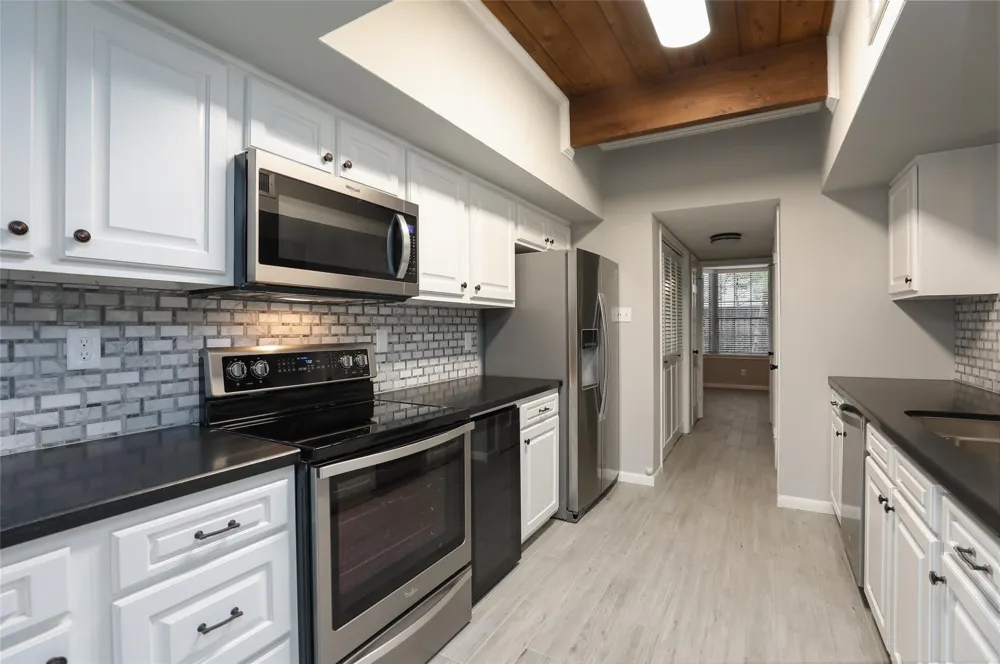 5370 Brownway Street #D33 Houston, TX 77056