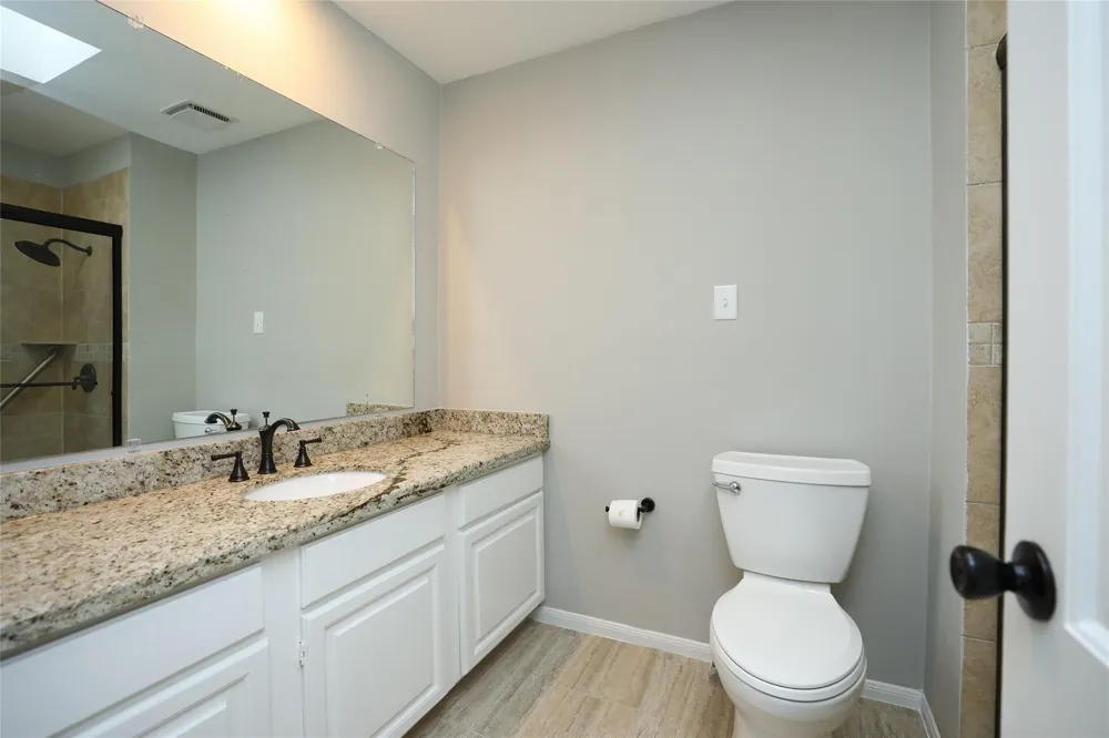 5370 Brownway Street #D33 Houston, TX 77056