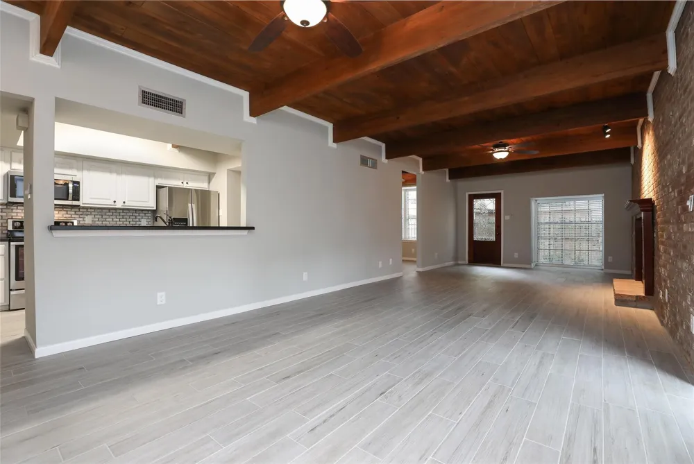 5370 Brownway Street #D33 Houston, TX 77056