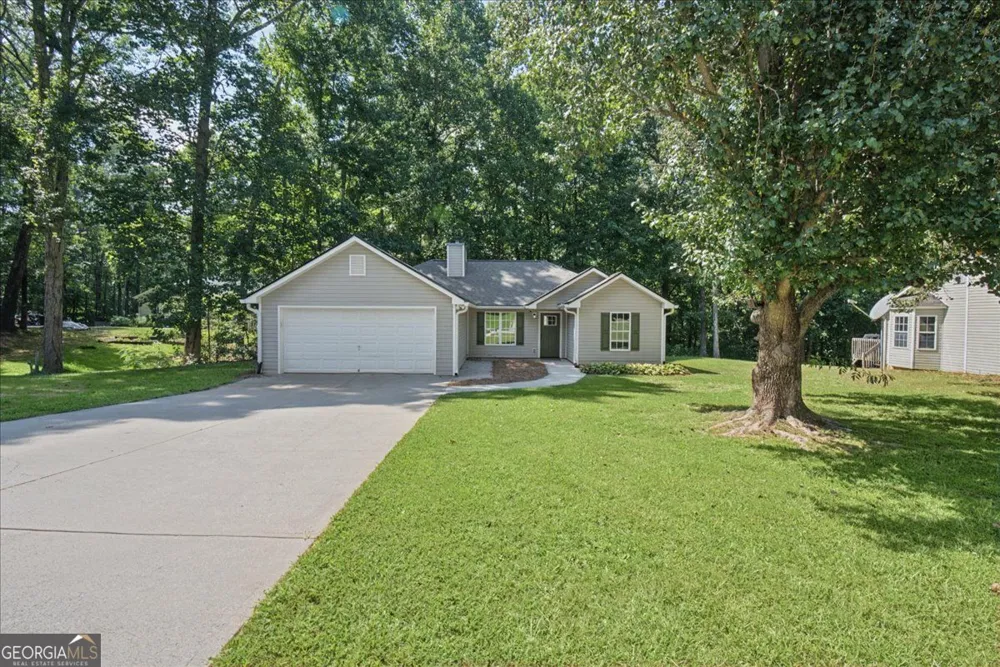 176 Chipper LN Rockmart, GA 30153