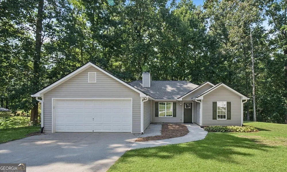176 Chipper LN Rockmart, GA 30153