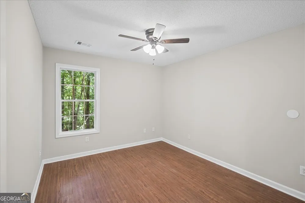 176 Chipper LN Rockmart, GA 30153