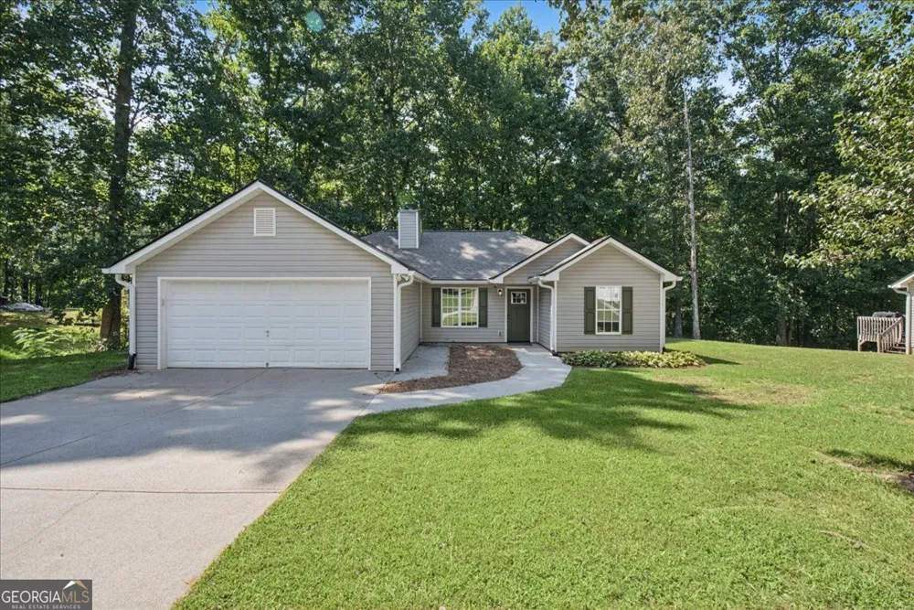 176 Chipper LN Rockmart, GA 30153
