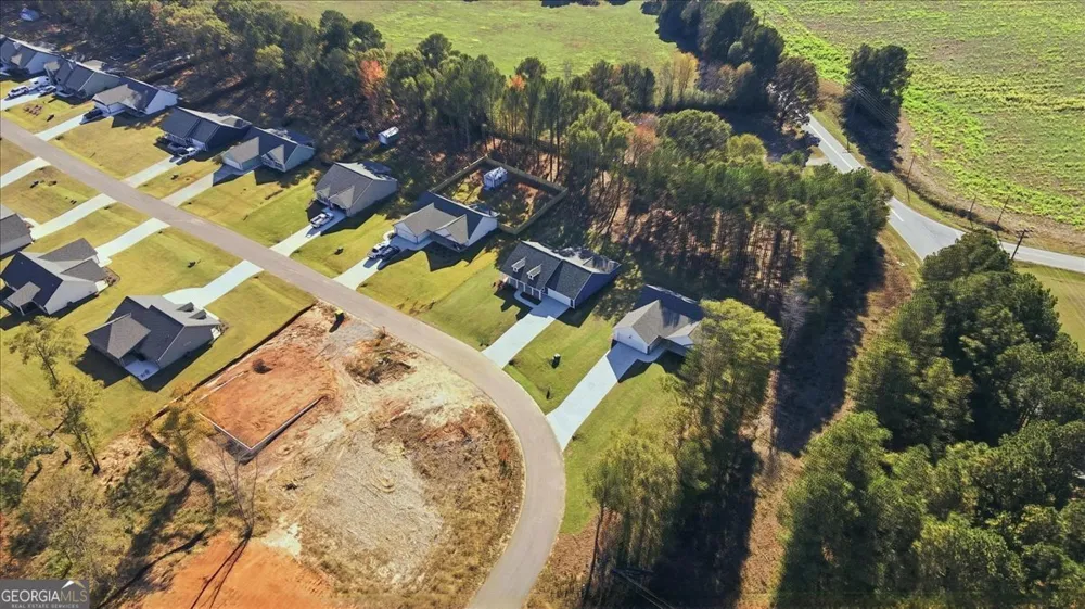 465 Liberty Hill Church RD Hartwell, GA 30643