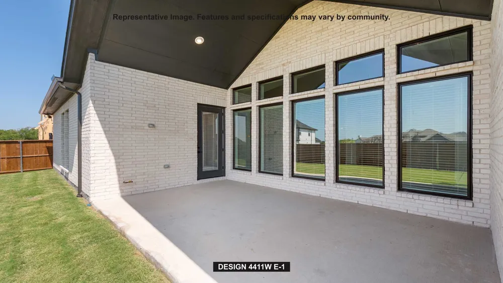 1040 Conastoga Court Driftwood, TX 78619