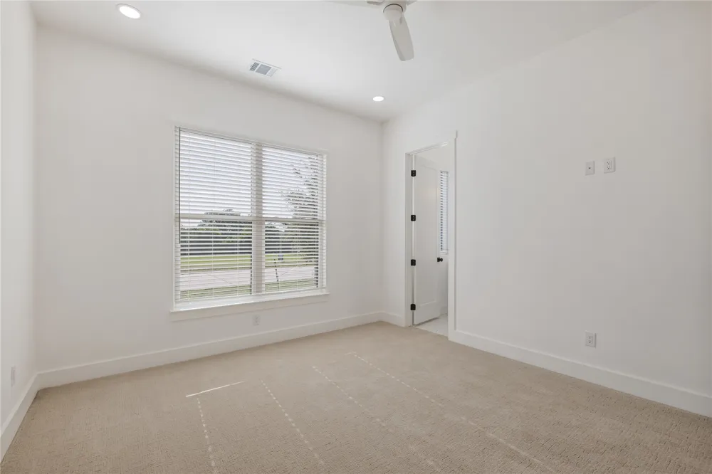 131 Hydrangea Drive Smithville, TX 78957