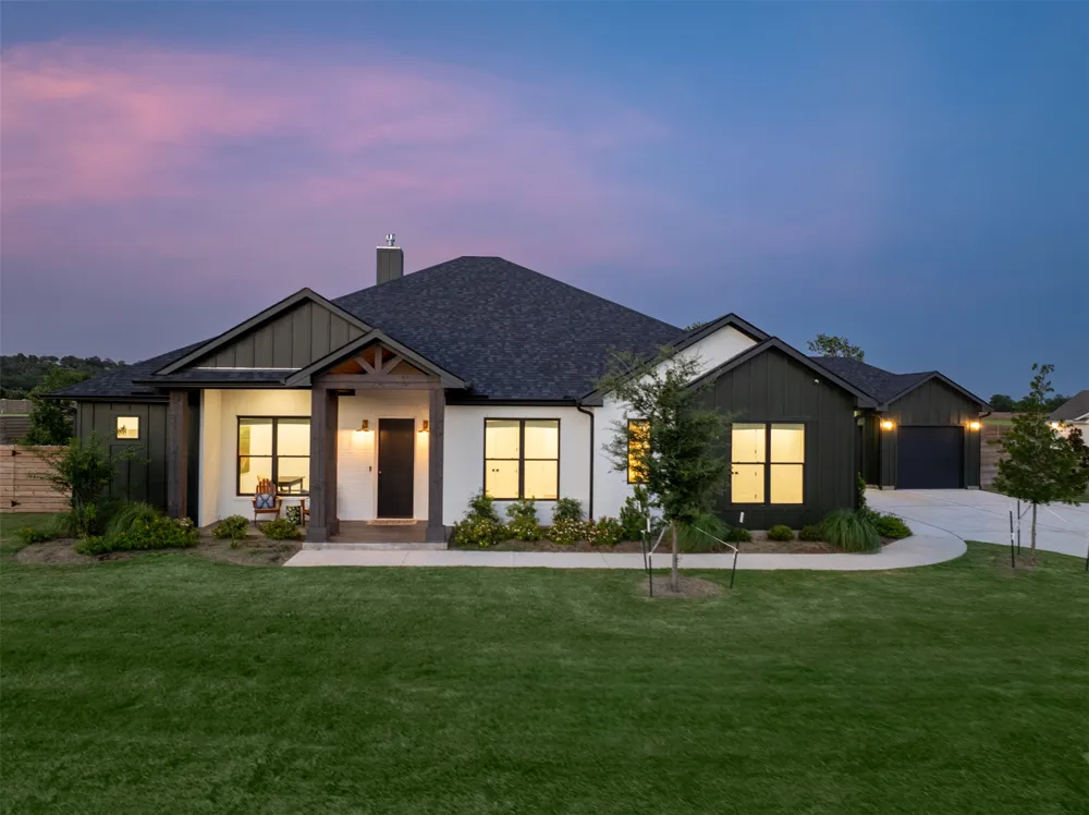 131 Hydrangea Drive Smithville, TX 78957