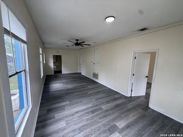 903 RECIO ST San Antonio, TX 78225