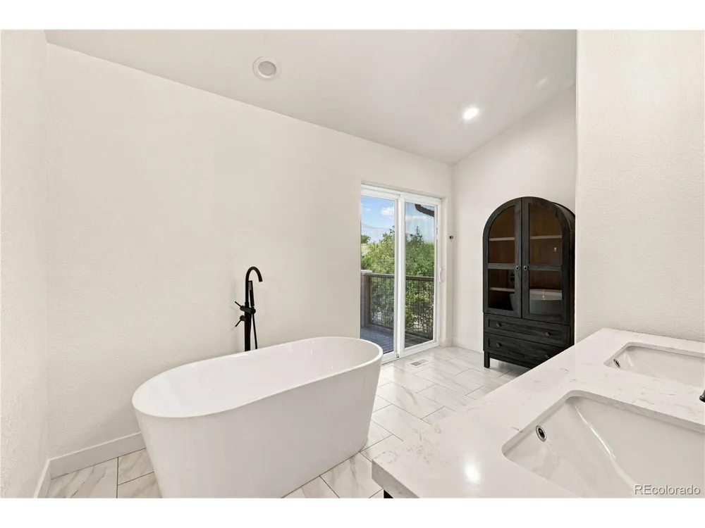 10500 Dodge Rd Rye, CO 81069