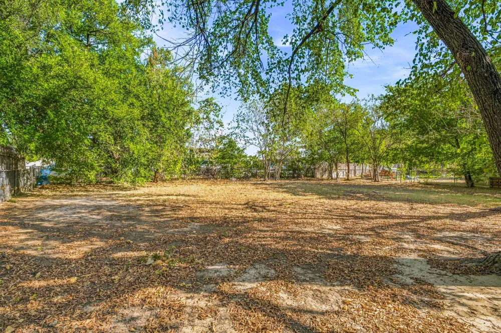 945 W Park Street Stephenville, TX 76401