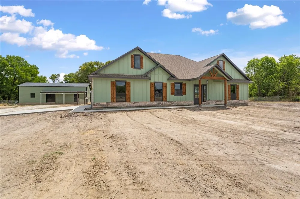 785 Palmito Ranch Rd Corsicana, TX 75110