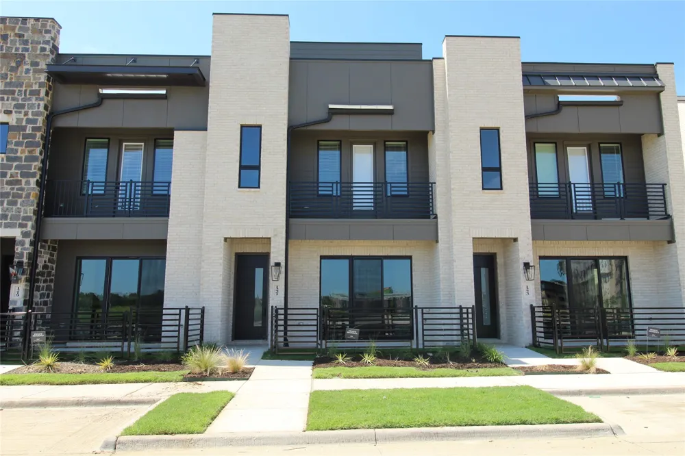 1221 Doris May Drive Allen, TX 75013