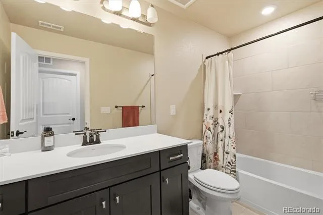18147 House Finch Lane Parker, CO 80134