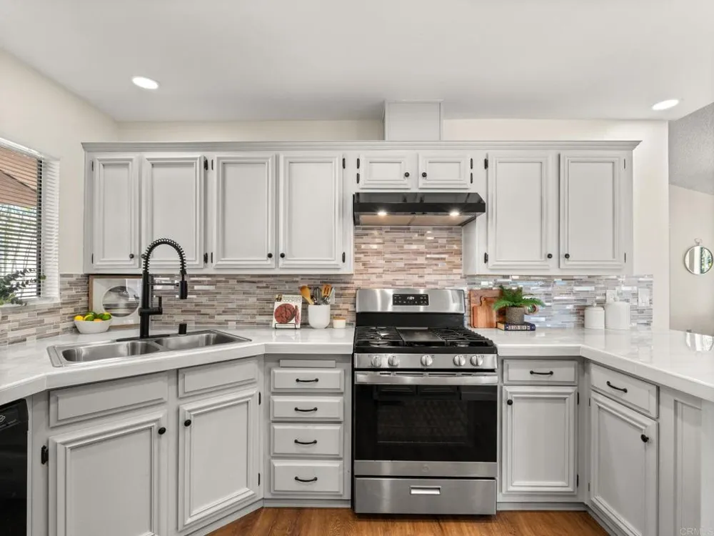 2010 W San Marcos Blvd #21 San Marcos, CA 92078