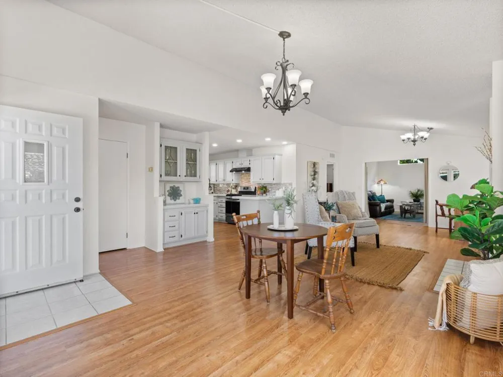 2010 W San Marcos Blvd #21 San Marcos, CA 92078