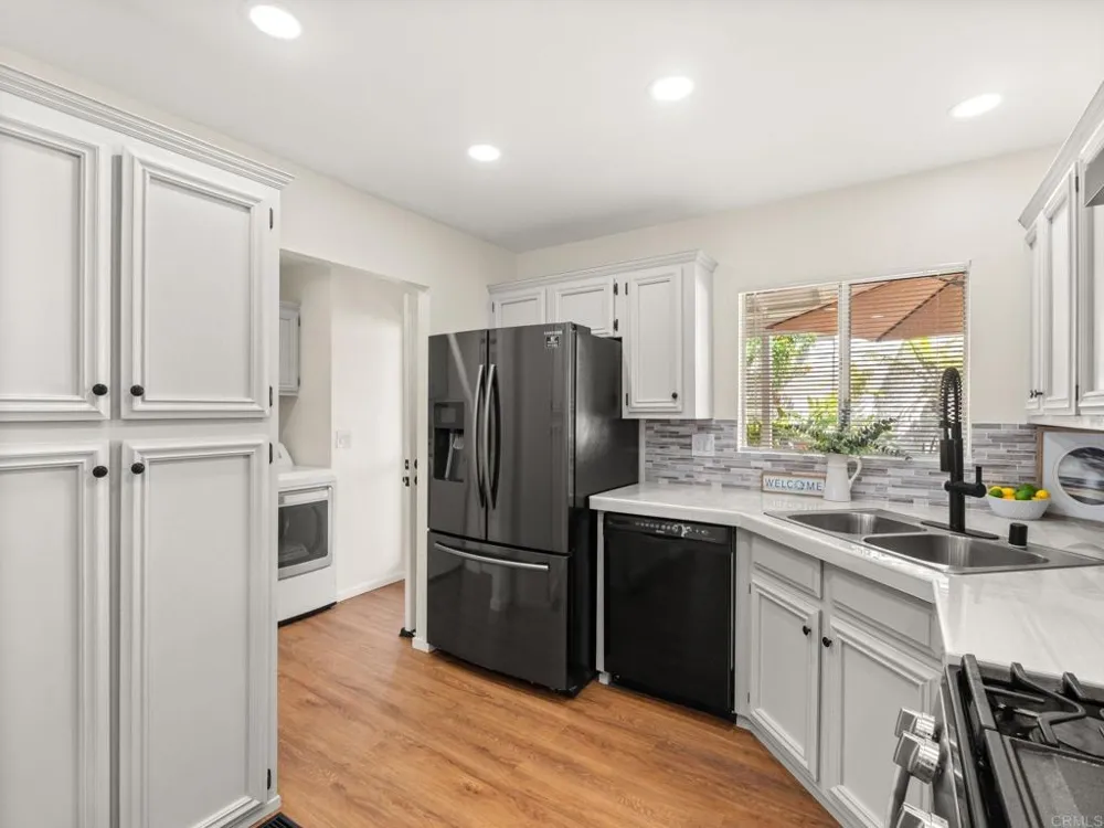2010 W San Marcos Blvd #21 San Marcos, CA 92078