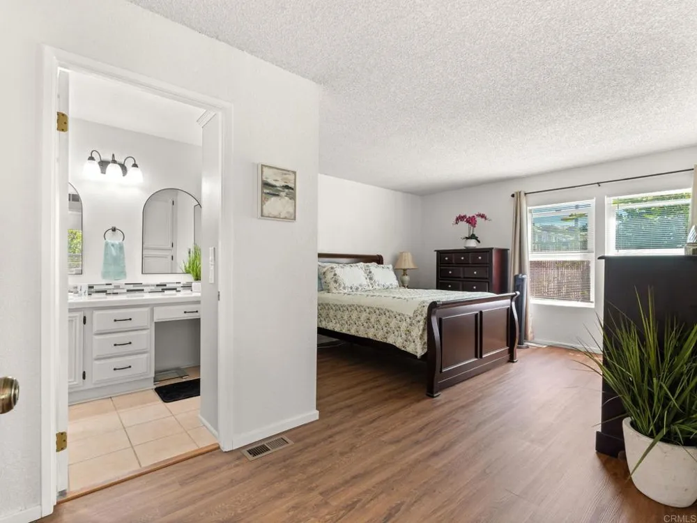 2010 W San Marcos Blvd #21 San Marcos, CA 92078