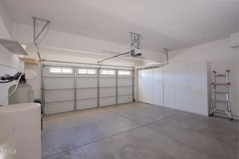 778 Entrada Drive Oxnard, CA 93030