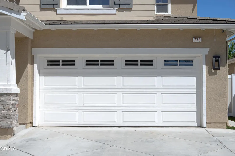 778 Entrada Drive Oxnard, CA 93030