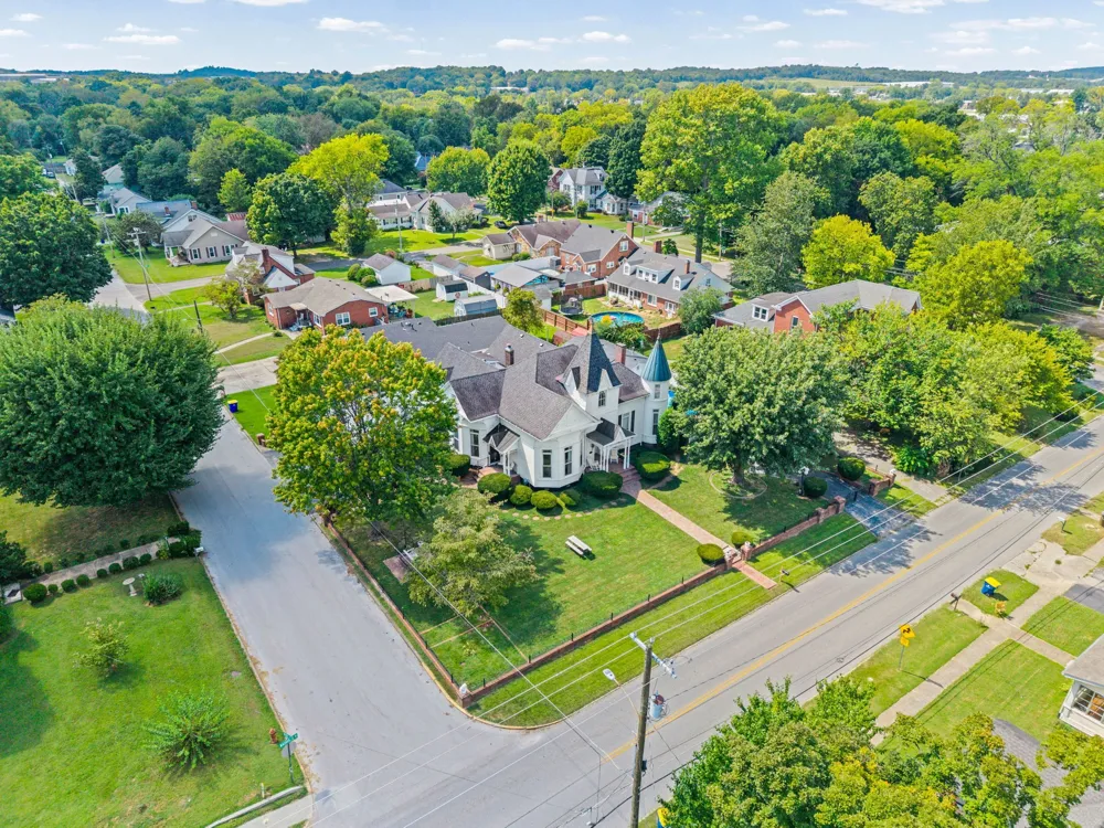 432 Nashville St Russellville, KY 42276