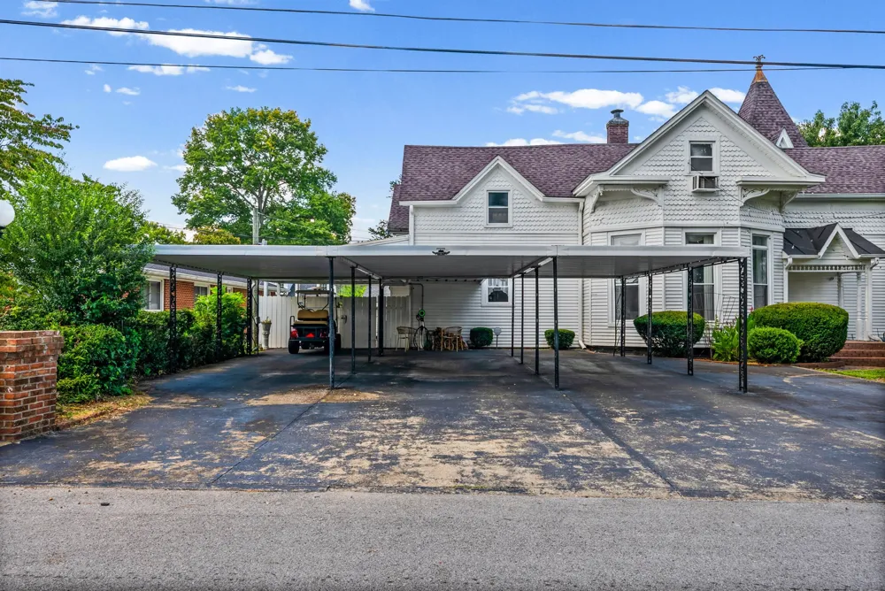 432 Nashville St Russellville, KY 42276